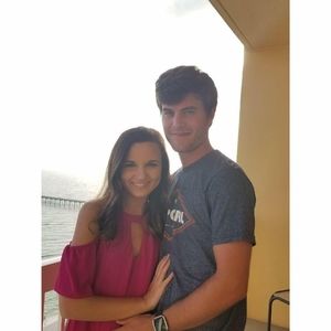 Meet your Posher, Aaron